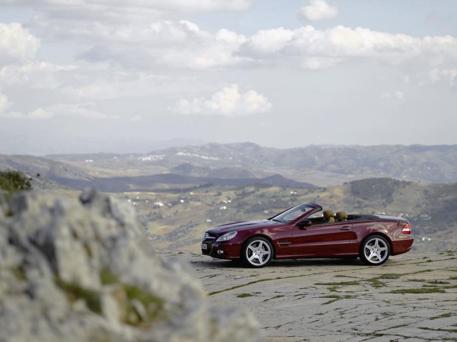  Mercedes-Benz SL-Class 2009 года  (фото 56 из 234)